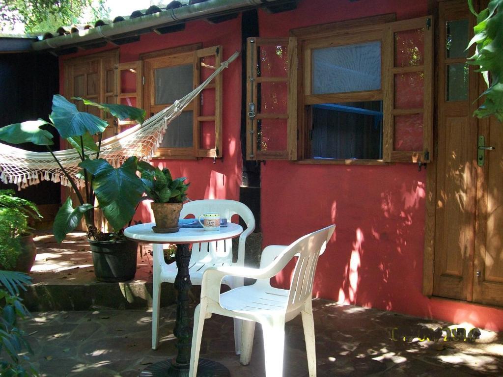 Regina Guest House Praia do Rosa Camera foto