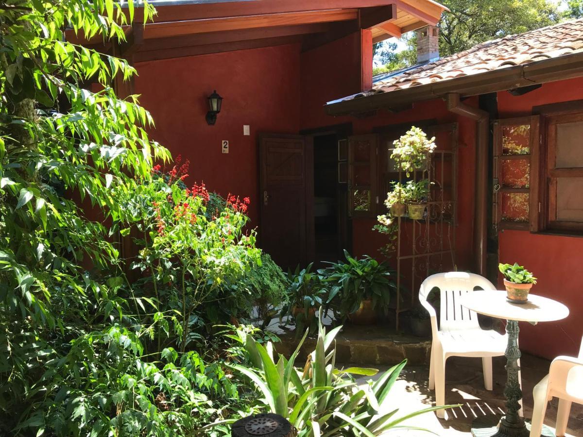 Regina Guest House Praia do Rosa Esterno foto